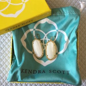 Kendra Scott Elle Earrings